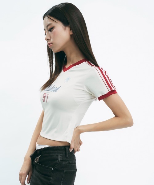 Clum(クルム)の「Ringer neck design short T-shirt / リンガーネックデザインチビTシャツ(Tシャツ/カットソー・レディース・ブラック/アイボリー・MEDIUM/SMALL)」の8枚目の写真