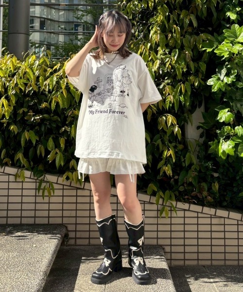 BEST FRIENDS FOREVER 半袖Tシャツ Ω ショートTシャツ Butterflyデザイン プリント柄 Ω アイドル