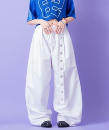 a.p.o.v. フェイクアイレットロングベルトバルーンワイドチノパンツ
