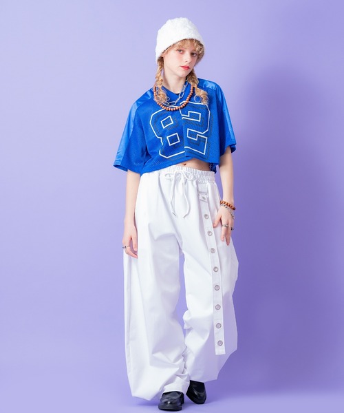 a.p.o.v.(エーピーオービー)の「a.p.o.v. フェイクアイレットロングベルトバルーンワイドチノパンツ(その他パンツ・メンズ・ブラック/ホワイト・ONESIZE)」の5枚目の写真