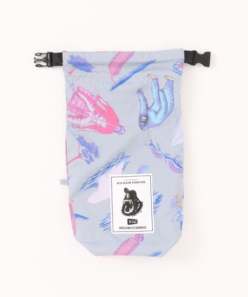 KiU（キウ）の「KiU/キウ 　NEW STANDARD RAIN PONCHO 2ND ROLLING CRADLE（レインコート/ポンチョ・レディース・グレー/ブラック・FREE）」の5枚目の写真