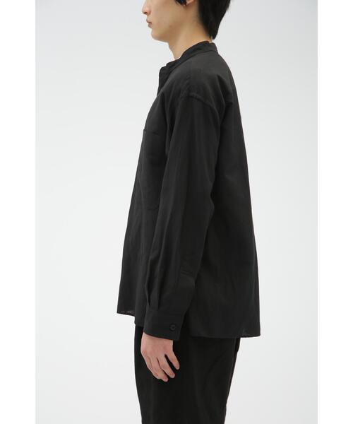 MARGARET HOWELL(マーガレットハウエル)の「DRY WOOL LINEN PLAINWEAVE(シャツ/ブラウス・メンズ・ブラック・MEDIUM/SMALL/LARGE/X-LARGE)」の4枚目の写真