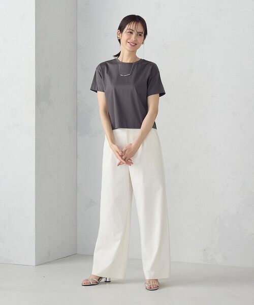COMME CA ISM（コムサイズム）の「ボックスシルエット　クロップド丈Ｔシャツ（Tシャツ/カットソー・レディース・ネイビー/チャコール/ライトグレー/ベージュ/ブラック/ホワイト・LARGE/MEDIUM）」の10枚目の写真