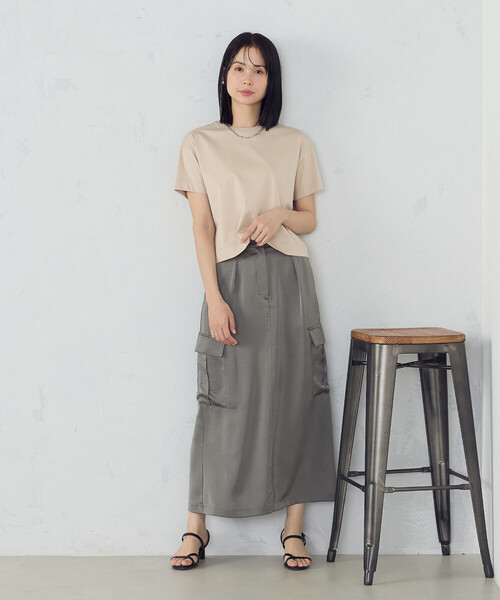 COMME CA ISM（コムサイズム）の「ボックスシルエット　クロップド丈Ｔシャツ（Tシャツ/カットソー・レディース・ネイビー/チャコール/ライトグレー/ベージュ/ブラック/ホワイト・LARGE/MEDIUM）」の8枚目の写真