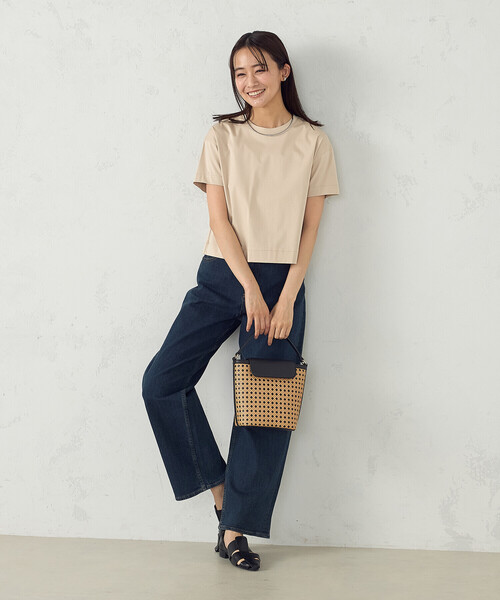 COMME CA ISM（コムサイズム）の「ボックスシルエット　クロップド丈Ｔシャツ（Tシャツ/カットソー・レディース・ネイビー/チャコール/ライトグレー/ベージュ/ブラック/ホワイト・LARGE/MEDIUM）」の10枚目の写真
