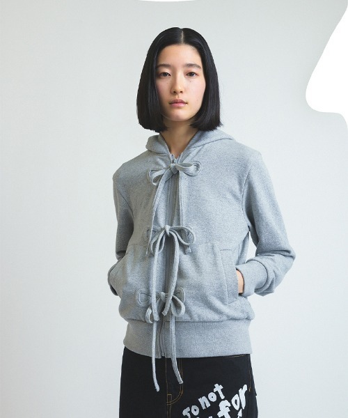 ribbon zip hoodie（パーカー）｜soduk（スドーク）の