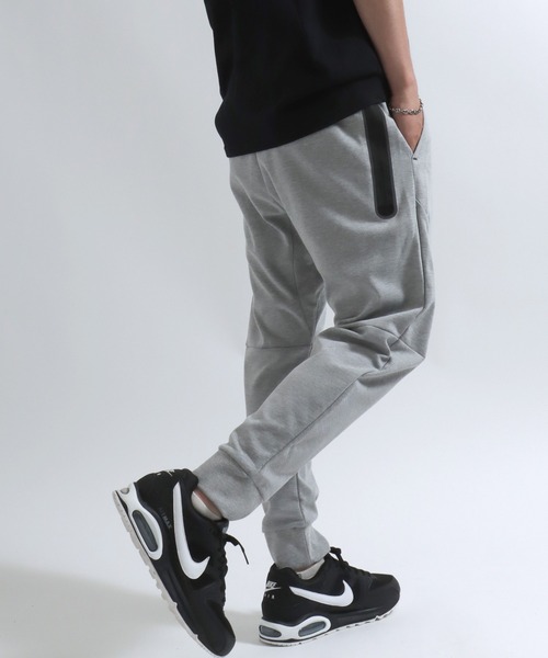 Salong hameu（サロン ハミュー）の「反射リフレクタープリント搭載 ポンチスウェットジョガーパンツ メンズ レディース ユニセックス（スウェットパンツ・メンズ・ブラック/グレー/チャコールグレー/ホワイト/ネイビー・M/L/XL）」の4枚目の写真