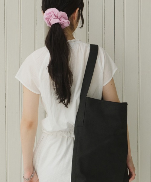 GIUNON(ジウノン)の「frill line puff blouse / フリルラインパフブラウス(シャツ/ブラウス・レディース・ブルー/ブラック/ホワイト/イエロー・FREE)」の17枚目の写真