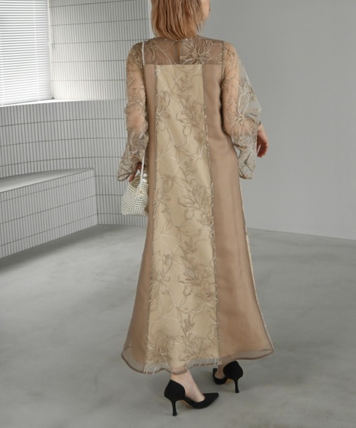 WILLFULLY（ウィルフリー）の「sheer tulle embroidery panel OP（ワンピース・レディース・ブラック/ライトベージュ/ブルー系その他/タン・L/FREE）」の12枚目の写真
