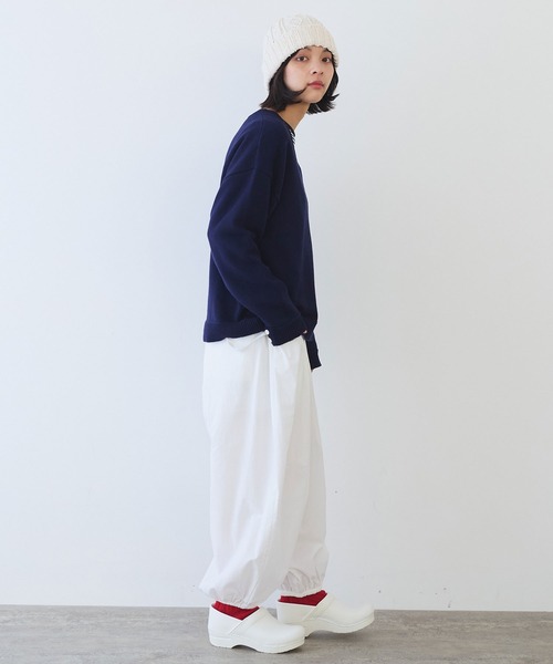 bulle de savon(ビュルデサボン)の「●basic cotton Vネックプルオーバー(ニット/セーター・レディース・ネイビー/マスタード/アイボリー・FREE)」の4枚目の写真