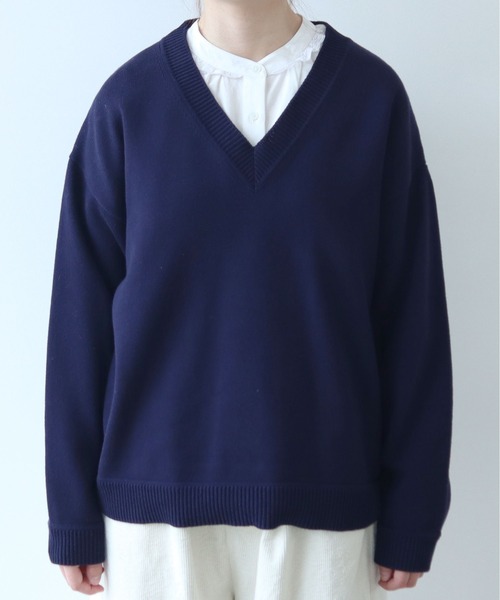 bulle de savon(ビュルデサボン)の「●basic cotton Vネックプルオーバー(ニット/セーター・レディース・ネイビー/マスタード/アイボリー・FREE)」の17枚目の写真