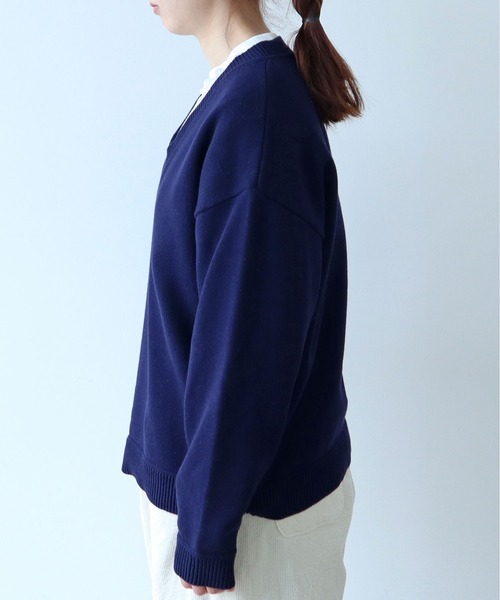 bulle de savon(ビュルデサボン)の「●basic cotton Vネックプルオーバー(ニット/セーター・レディース・ネイビー/マスタード/アイボリー・FREE)」の18枚目の写真