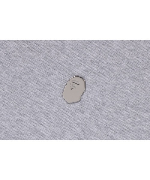 A BATHING APE（アベイシングエイプ）の「ONE POINT RELAXED FIT CREWNECK SWEATSHIRT（スウェット・メンズ・パープル/ベージュ/ブラック・SMALL/LARGE/X-LARGE/MEDIUM）」の9枚目の写真