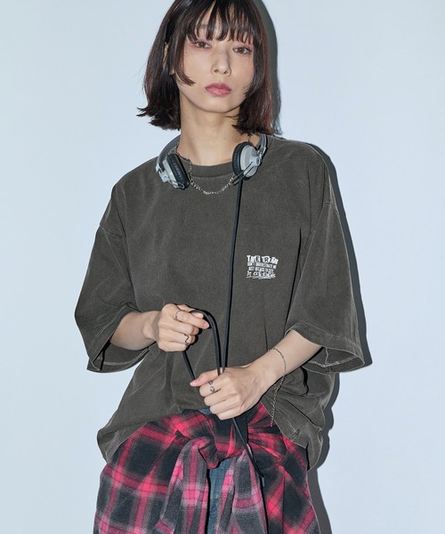 Anchor Smith（アンカー スミス）の「ヴィンテージ加工 オーバーサイズ アニマルデザイン半袖Tシャツ（Tシャツ/カットソー・レディース・ブラック/オフホワイト/ブラック系・M/L）」の4枚目の写真
