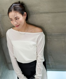 ur's（ユアーズ）の「2wayボートネックベロアトップス（Tシャツ/カットソー）」