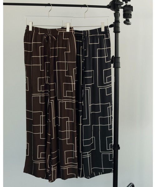 パンツ anuke Geometric Easy Pants ànuke online store（アンヌーク） / Geometric Easy