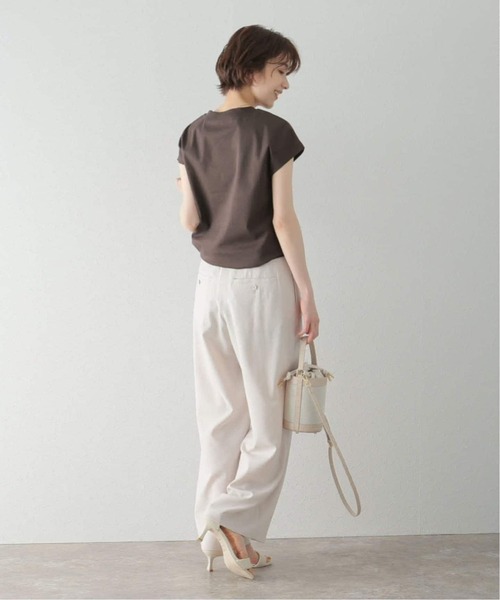 La TOTALITE（ラトータリテ）の「《追加》【洗える】スムースハイネックプルオーバー（Tシャツ/カットソー・レディース・ホワイト/ブラウン/ボルドー・FREE）」の11枚目の写真