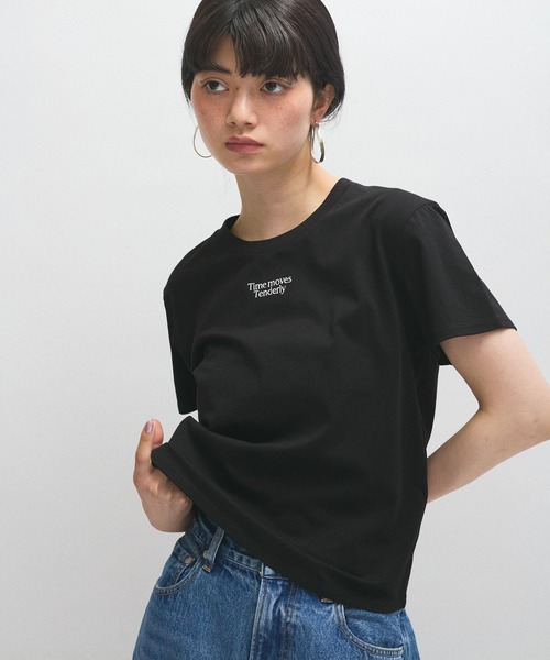 ADAM ET ROPE'（アダムエロペ）の「【EO（イオ）】Oval hoop pierce（ピアス（両耳用）・レディース・シルバー・FREE）」の2枚目の写真