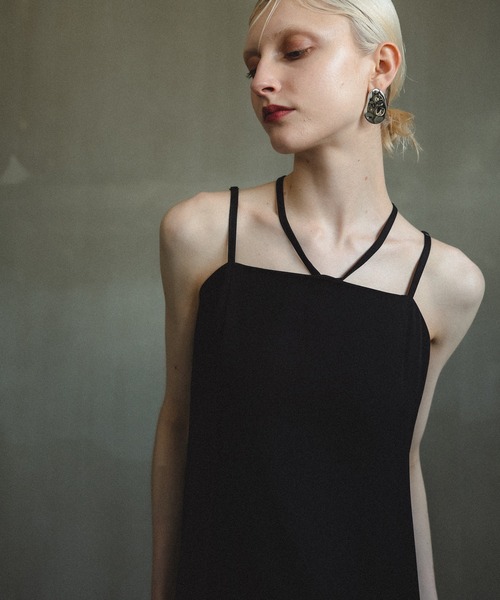et.UNiVER(エトユニベール)の「Gilet lacy setup(ドレス・レディース・ブラウン/ブラック×ホワイト/ライトカーキ・LARGE/MEDIUM/SMALL)」の14枚目の写真