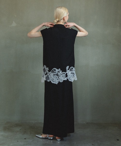 et.UNiVER(エトユニベール)の「Gilet lacy setup(ドレス・レディース・ブラウン/ブラック×ホワイト/ライトカーキ・LARGE/MEDIUM/SMALL)」の8枚目の写真