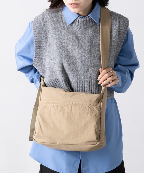 EARTH MADE（アースメイド）の「【EARTH MADE】7POCKET INSIDE PRINT SHOULDER（ショルダーバッグ・レディース・チャコールグレー/ベージュ/ネイビー/ブラウン/ブラック・FREE）」の19枚目の写真