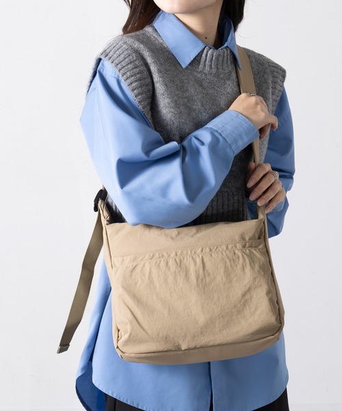 EARTH MADE（アースメイド）の「【EARTH MADE】7POCKET INSIDE PRINT SHOULDER（ショルダーバッグ・レディース・チャコールグレー/ベージュ/ネイビー/ブラウン/ブラック・FREE）」の20枚目の写真