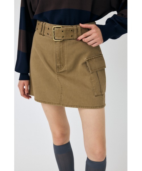 MOUSSY（マウジー）の「【25年AW新作】BELT ミニスカート（スカート・レディース・ベージュ/ダークグレー・1/2）」の3枚目の写真