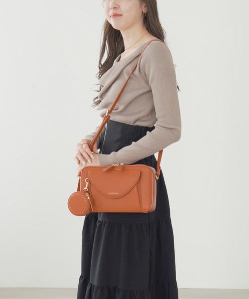 Jewelna Rose(ジュエルナローズ)の「【ポーチ付き】 ヴィクシー ショルダーバッグ 16231(ショルダーバッグ・レディース・グリーン/オレンジ/グレイッシュベージュ・FREE)」の11枚目の写真