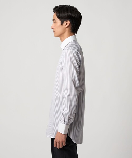 UNITED ARROWS(ユナイテッドアローズ)の「イージーケア AG キャンディーストライプ セミワイドカラー クレリックシャツ 抗菌防臭(ビジネスシャツ・メンズ・グレー系・41cm/38cm/40cm/39cm)」の16枚目の写真