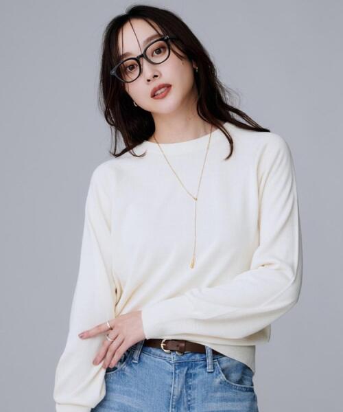 UNTITLED(アンタイトル)の「【8色展開/コンパクト丈】レーヨン混 コクーンニット(ニット/セーター・レディース・グレー/オフホワイト/ナチュラル/レッド系1/ブラウン系その他/ブラック/ブルー系その他/パープル/ホワイト系8・04/02/00/48/44)」の2枚目の写真