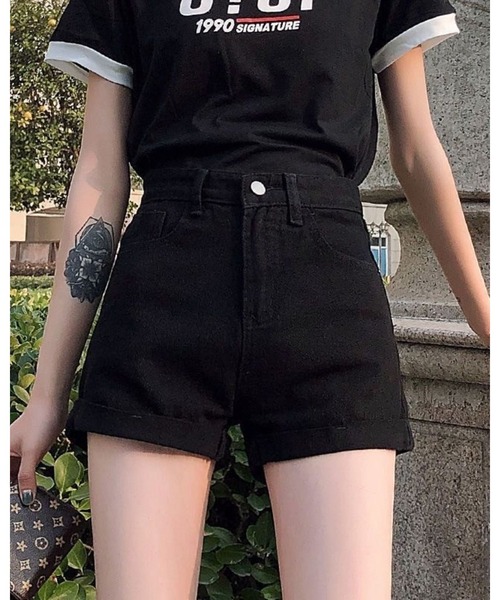 CHEER(チアー)の「裾折り返しショートパンツ(その他パンツ・レディース・ブラック・S/M/L/LL)」の3枚目の写真