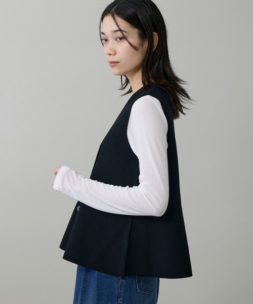 INED（イネド）の「ミラノリブニットジレ（ニット/セーター・レディース・グレー/ブラック・9号）」の2枚目の写真