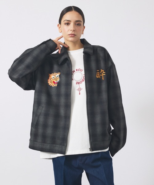 ABAHOUSE（アバハウス）の「【YOIDORE / ヨイドレ】Souvenir Wool Jacket / スーベニアウールジャケット/ベトジャン/バッファローチェック/ユニセックス（ブルゾン・メンズ・ブラック/レッド/ブルー・L/M）」の2枚目の写真