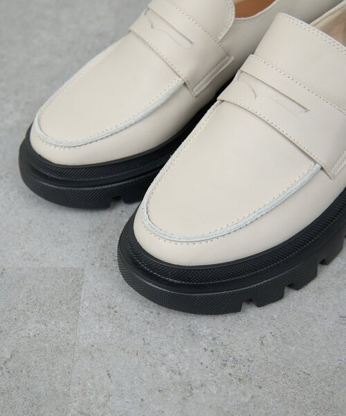 GALLARDAGALANTE（ガリャルダガランテ）の「【2.718】タンクソールローファー（ブーツ・レディース・ブラック/アイボリー・38/36/37）」の10枚目の写真