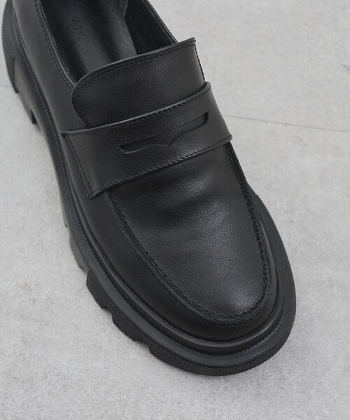 GALLARDAGALANTE（ガリャルダガランテ）の「【2.718】タンクソールローファー（ブーツ・レディース・ブラック/アイボリー・38/36/37）」の17枚目の写真