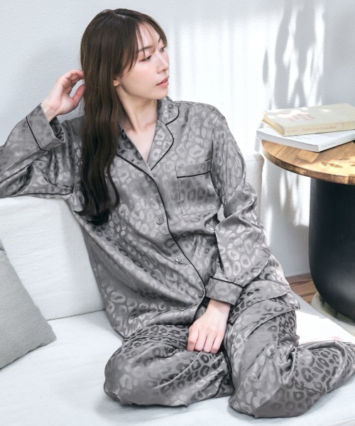 セール】ヒョウサテン パジャマ 長袖 上下セット（ルームウェア