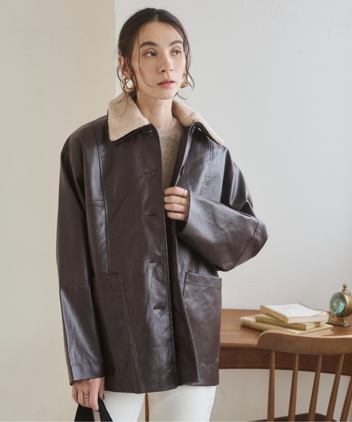 レザーハーフコート　変形襟　未使用ですが…難あり❗ レザーハーフコート 変形襟 未使用ですが…難あり❗ シンプルで