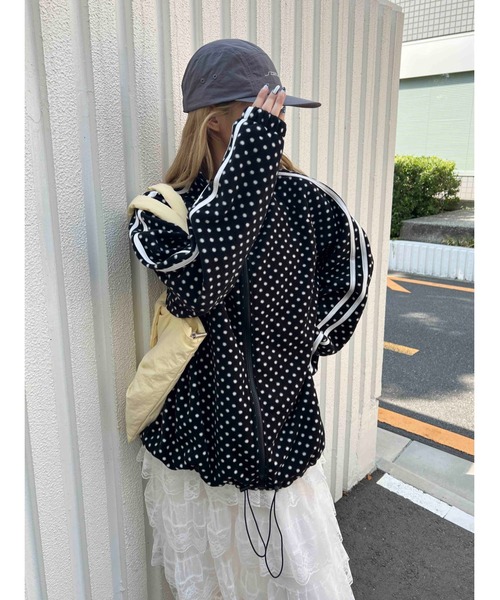 WC（ダブル シー）の「《セットアップ対応★》ドットフリースパーカー（パーカー・レディース・ホワイト/ブラック・FREE）」の4枚目の写真