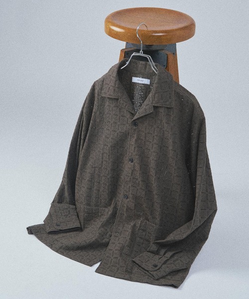 B.C STOCK(ベーセーストック)の「オーバーダイレース ロングスリーブシャツ(シャツ/ブラウス・メンズ・ブラック/ブラウン/キャメル・FREE)」の2枚目の写真