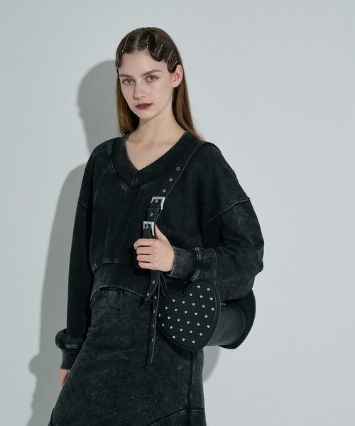 anna sui nyc(アナ スイ エヌ ワイ シー)の「ツインハートレザーバッグ(ショルダーバッグ・レディース・ブラック/レッド・FREE)」の4枚目の写真
