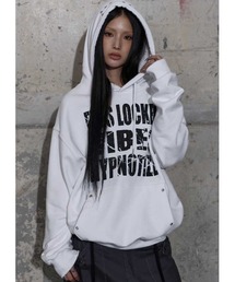 FANCY CLUB（ファンシークラブ）の「A'GEM/9 × .kom 『FANCY CLUB/ファンシークラブ』 HYPNOTIZE EYELET HOODIE/アイレット プルオーバーパーカー（パーカー・メンズ）」