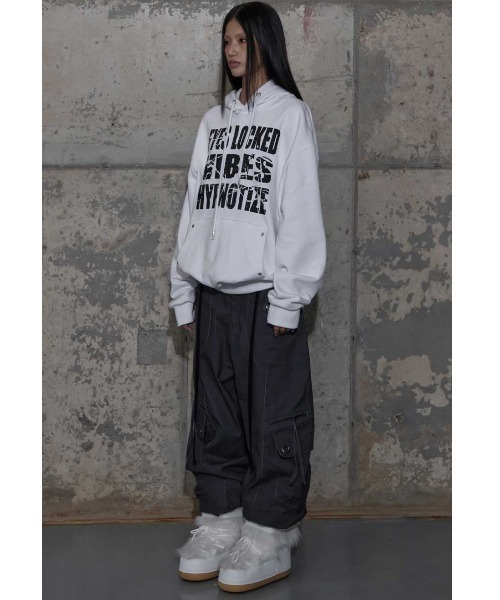 FANCY CLUB(ファンシークラブ)の「A'GEM/9 × .kom 『FANCY CLUB/ファンシークラブ』 HYPNOTIZE EYELET HOODIE/アイレット プルオーバーパーカー(パーカー・レディース・ホワイト・FREE)」の7枚目の写真