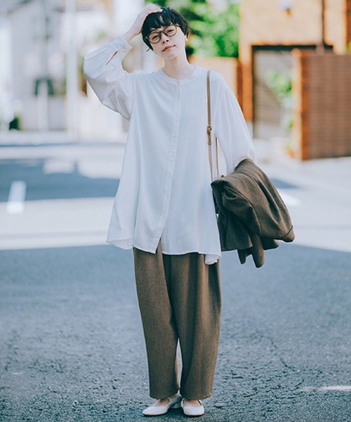 studio CLIP（スタディオクリップ）の「インドレース襟チュニックブラウス《オケージョン2025AW》（シャツ/ブラウス・レディース・オフホワイト/ブラック・FREE）」の4枚目の写真