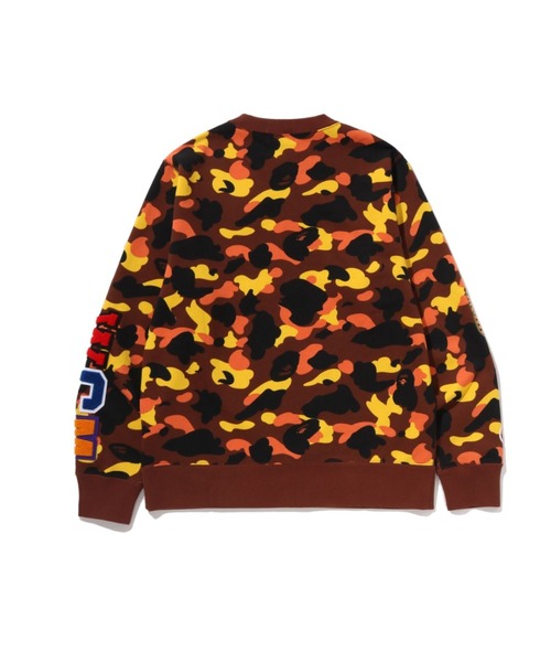 A BATHING APE（アベイシングエイプ）の「1ST CAMO SHARK CREWNECK SWEATSHIRT（スウェット・メンズ・グリーン/オレンジ/イエロー・LARGE/X-LARGE/MEDIUM/SMALL/XX-LARGE）」の6枚目の写真