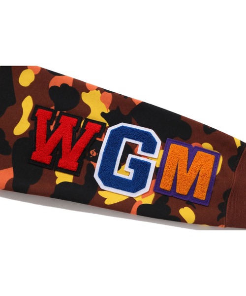 A BATHING APE（アベイシングエイプ）の「1ST CAMO SHARK CREWNECK SWEATSHIRT（スウェット・メンズ・グリーン/オレンジ/イエロー・LARGE/X-LARGE/MEDIUM/SMALL/XX-LARGE）」の12枚目の写真