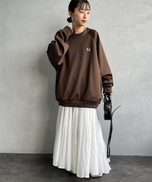 FRED PERRY（フレッドペリー）の「[FRED PERRY/フレッドペリー] 別注 トラック クルーネックプルオーバー（スウェット・レディース・アイボリー/ブルー/ブラウン・S/M/L/XL）」の19枚目の写真