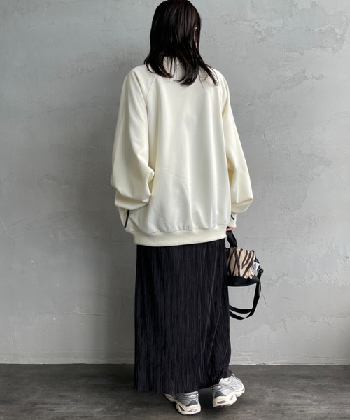 FRED PERRY（フレッドペリー）の「[FRED PERRY/フレッドペリー] 別注 トラック クルーネックプルオーバー（スウェット・レディース・アイボリー/ブルー/ブラウン・S/M/L/XL）」の9枚目の写真