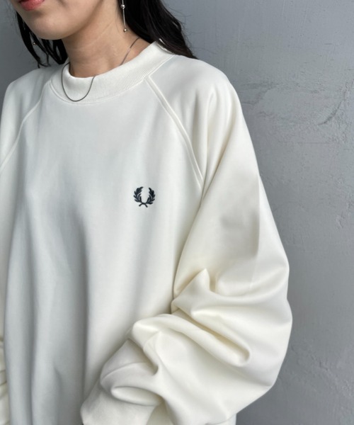 FRED PERRY（フレッドペリー）の「[FRED PERRY/フレッドペリー] 別注 トラック クルーネックプルオーバー（スウェット・レディース・アイボリー/ブルー/ブラウン・S/M/L/XL）」の10枚目の写真