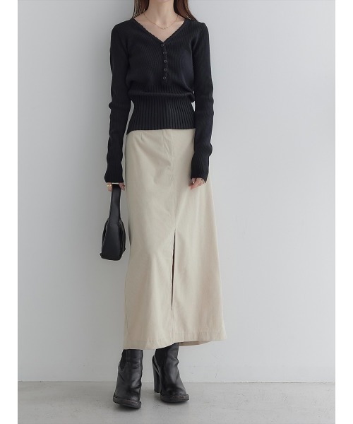 amel（エイメル）の「【RE ARRIVAL】スカラップVネックデザインニット/ブラック（ニット/セーター・レディース・ブラック・FREE）」の8枚目の写真