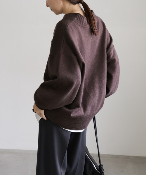 select MOCA（セレクトモカ）の「Vネックボリュームスリーブオーバー